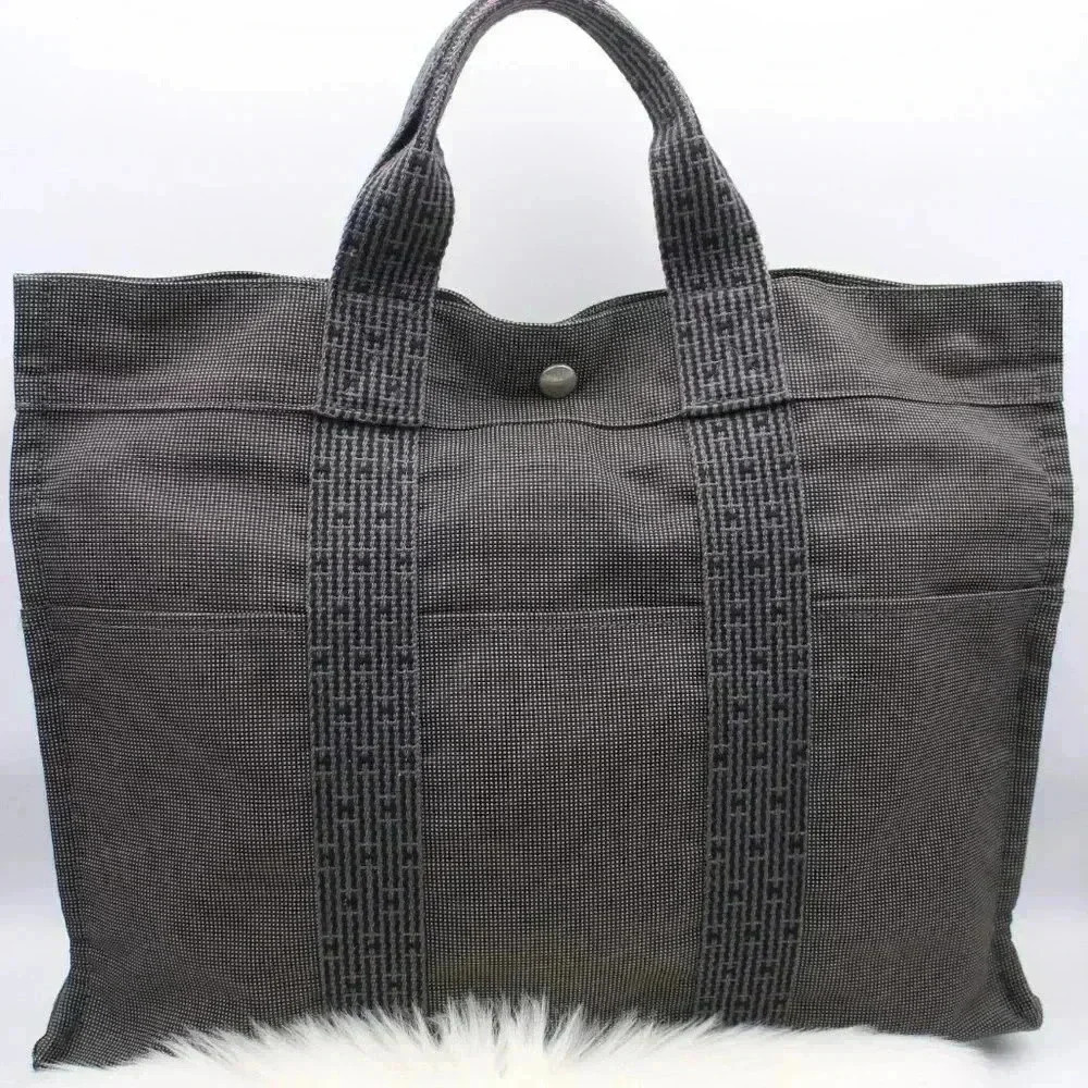 Hermès  Genderless Grey Canvas GM Tote